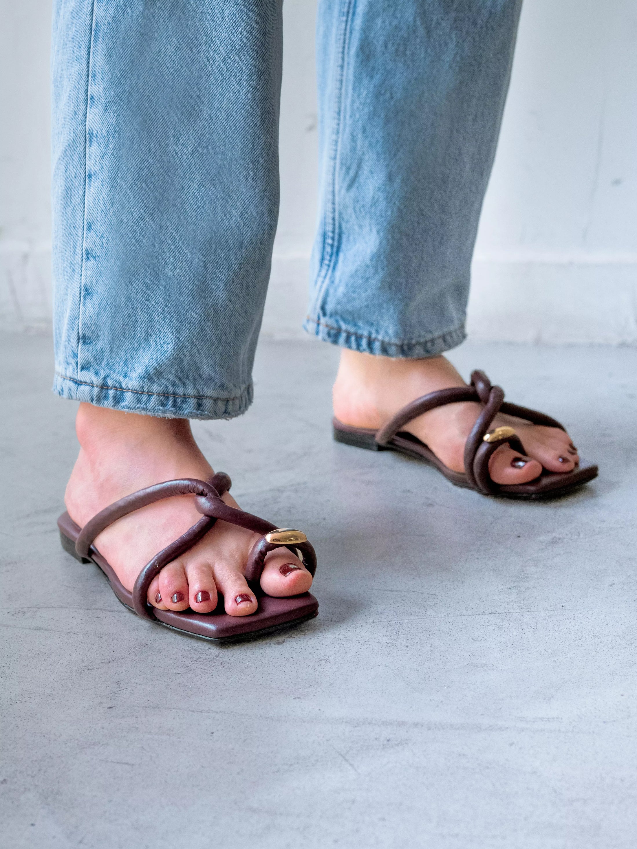 Sandalias Olivia Vino