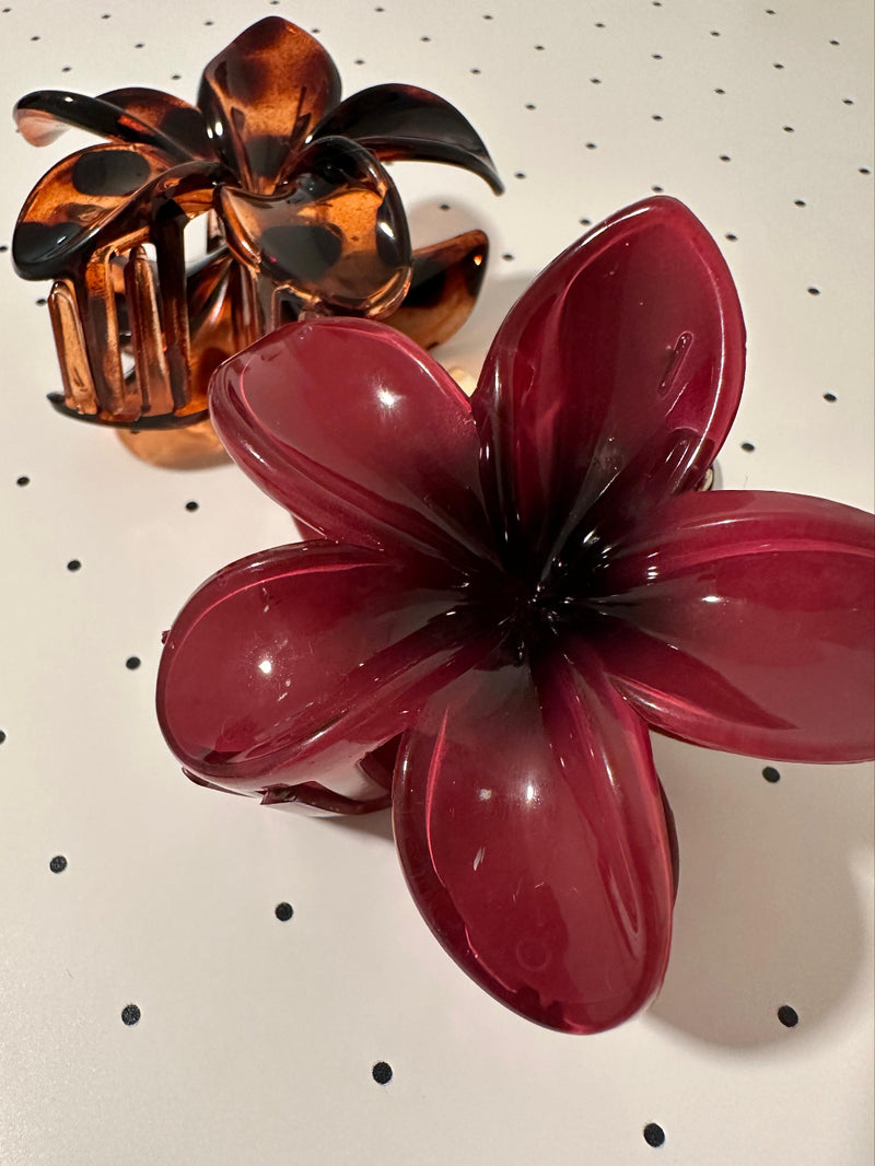 Carey Lirios Hair Claw clip 