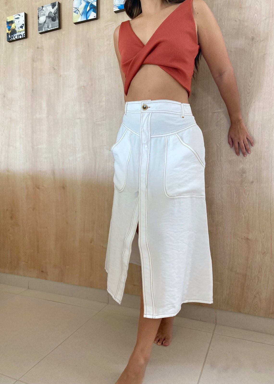 Falda Hydra blanca tipo kanab