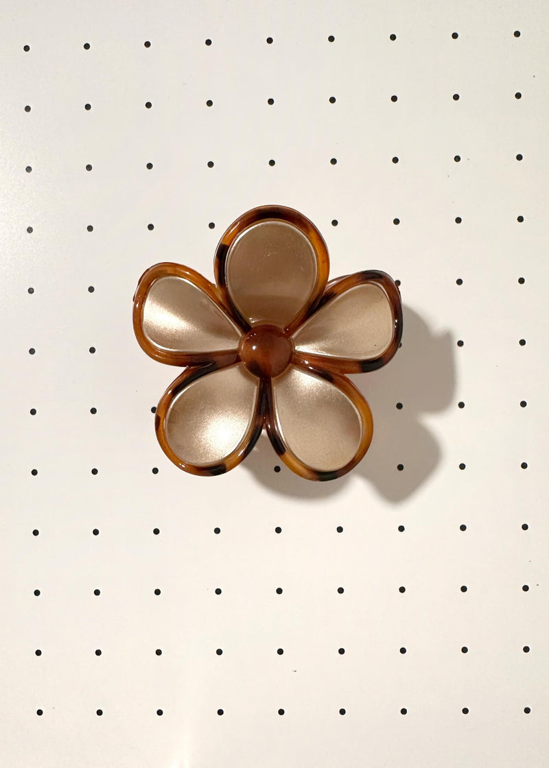Golden Carey Flor Hair Claw clip