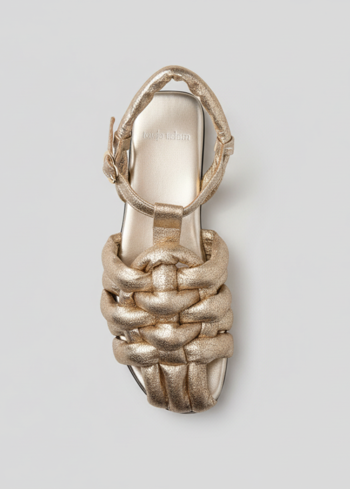 Sandalias Abullonadas Doradas